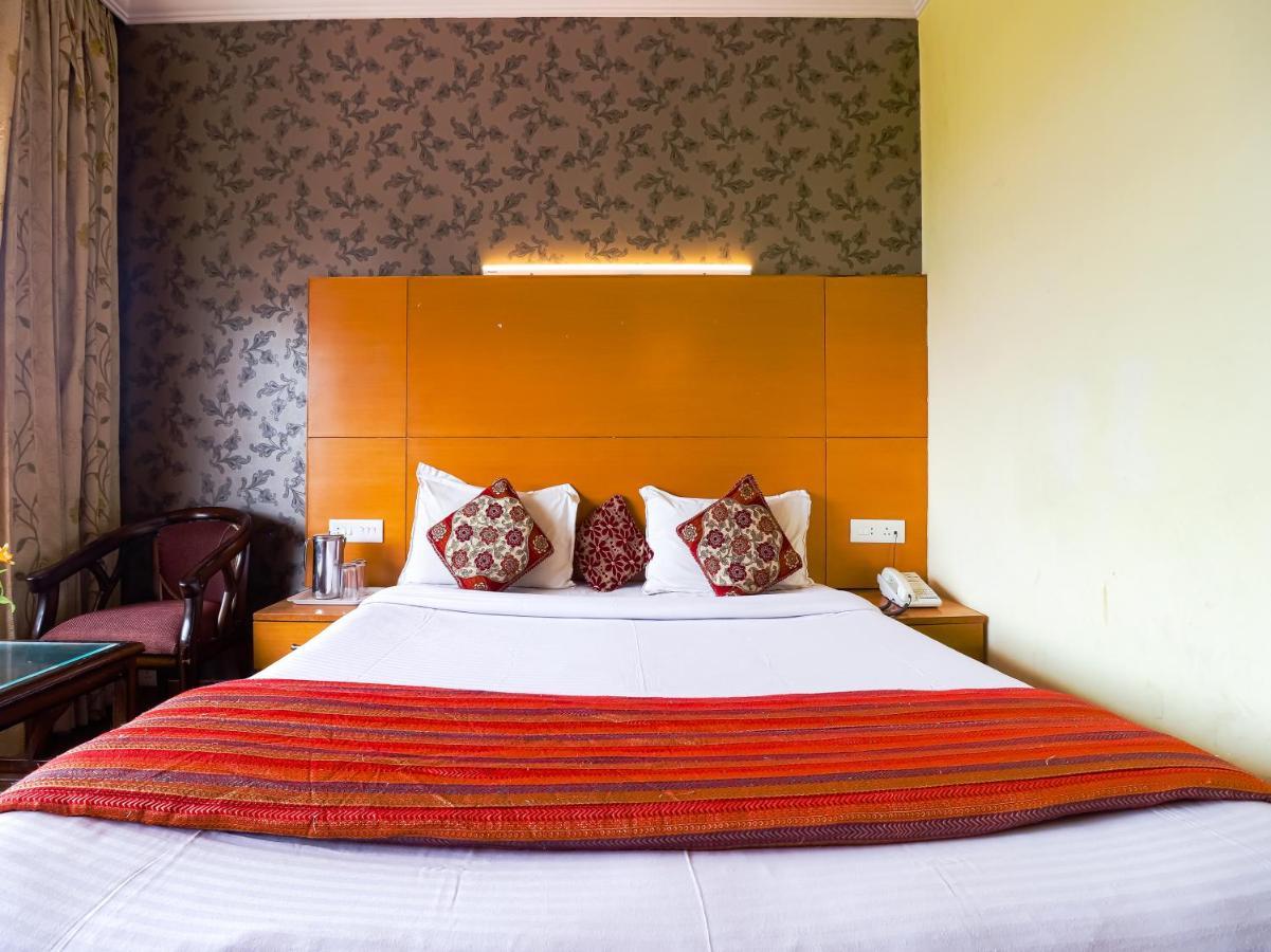 Hotel The Byke Sunshine Grand Utakamand Zewnętrze zdjęcie